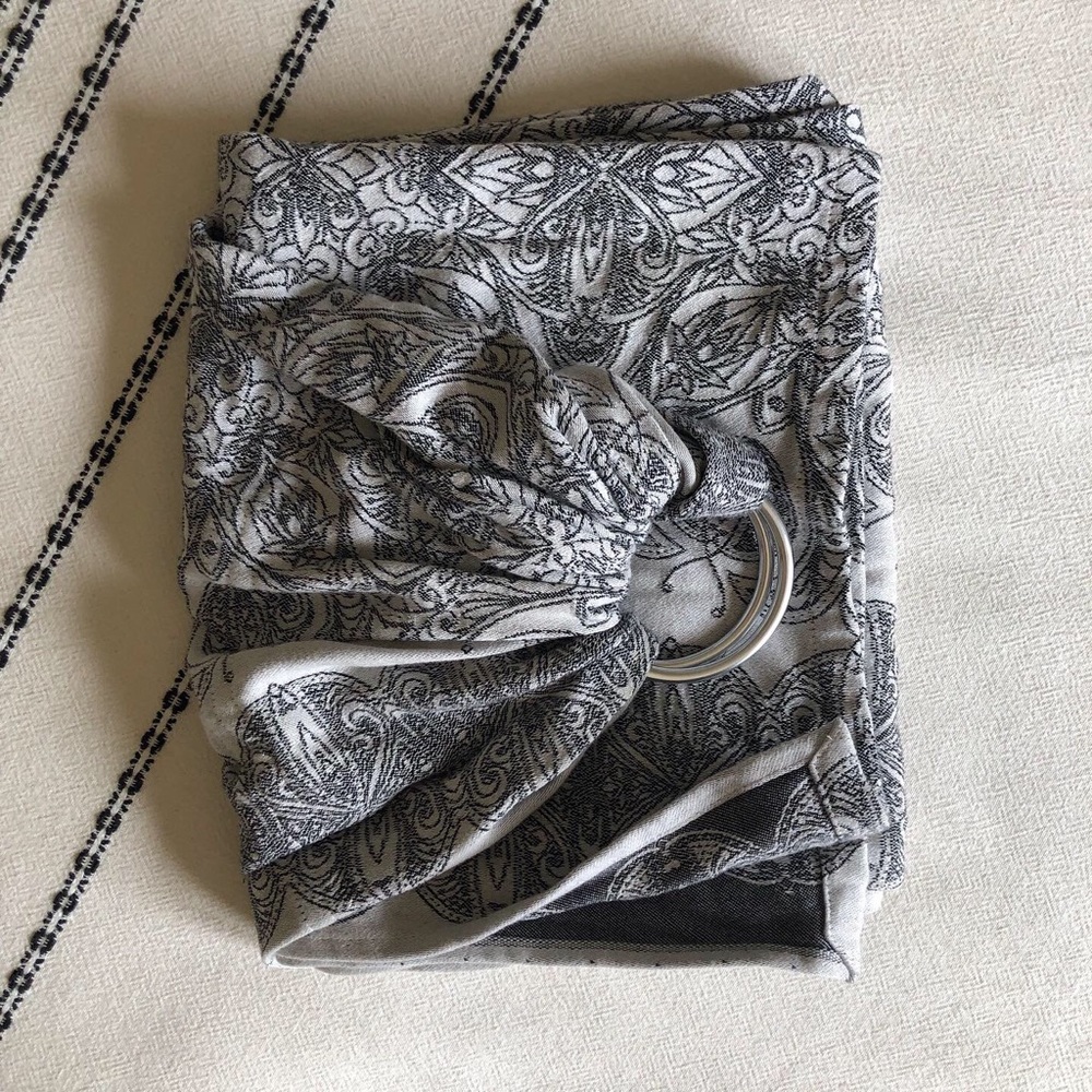 Oscha Woven Organic Cotton Ring Sling